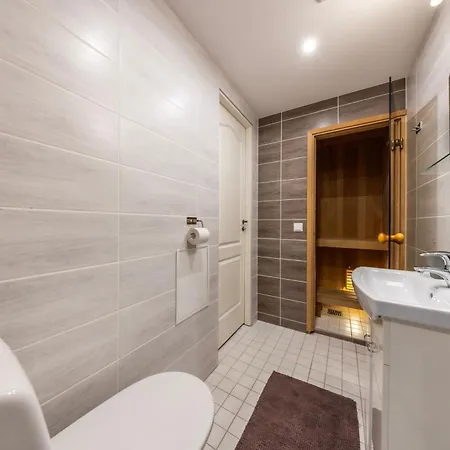 Lägenhet Old Town, Beautiful Yard View, Sauna Tallinn