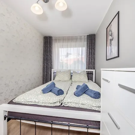 Old Town, Beautiful Yard View, Sauna * Ταλίν