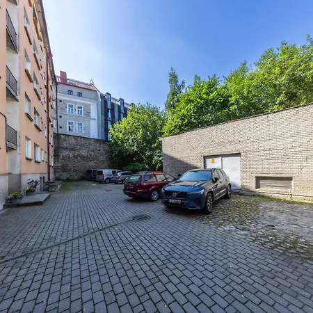 Appartement Old Town, Beautiful Yard View, Sauna