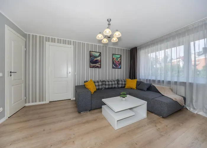 Old Town, Beautiful Yard View, Sauna * تالين